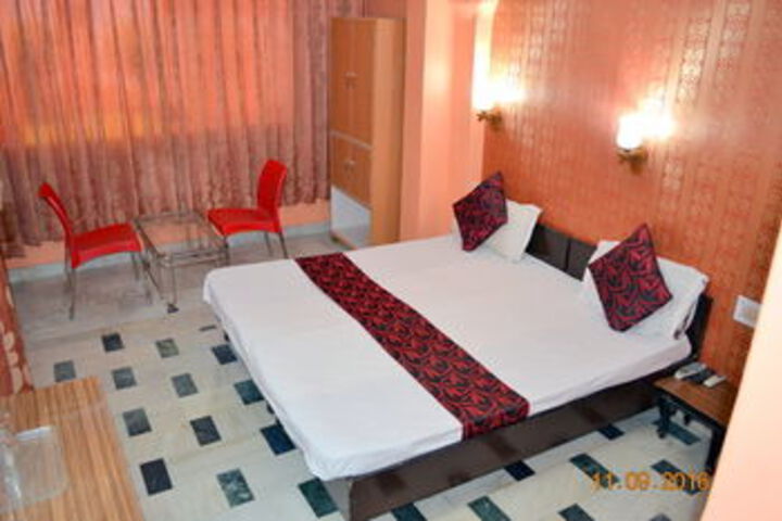 Room 5 of 46