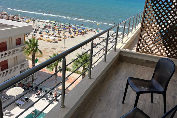 Terrace/Patio 104 of 207