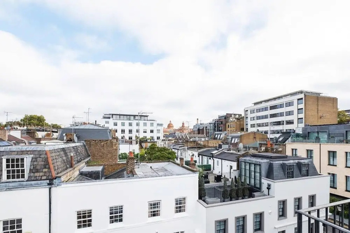 Elegant 3-bed House W / terrace Near Harrods