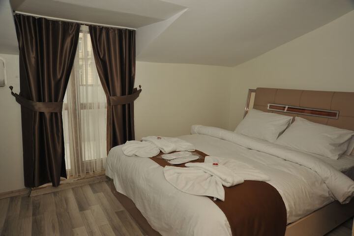 Room 7 of 21