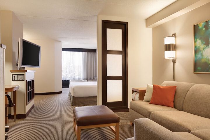 Room 9 of 60