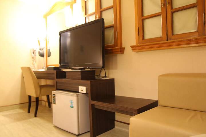 Room 17 of 41