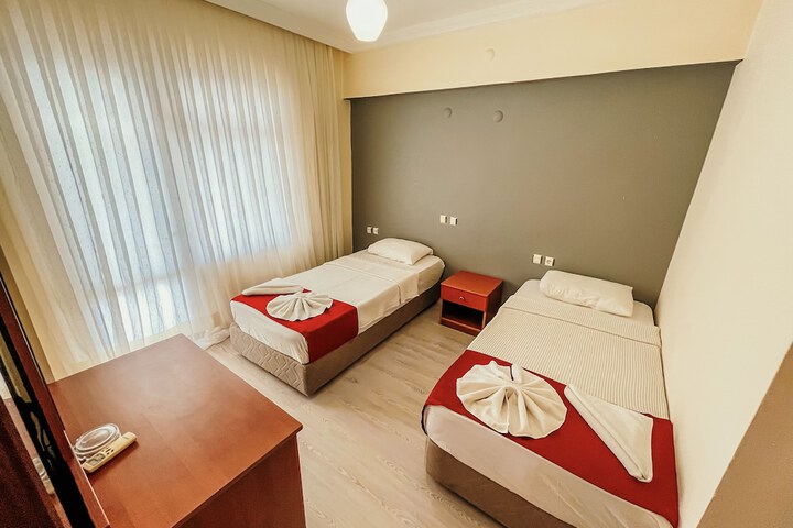 Room 18 of 68