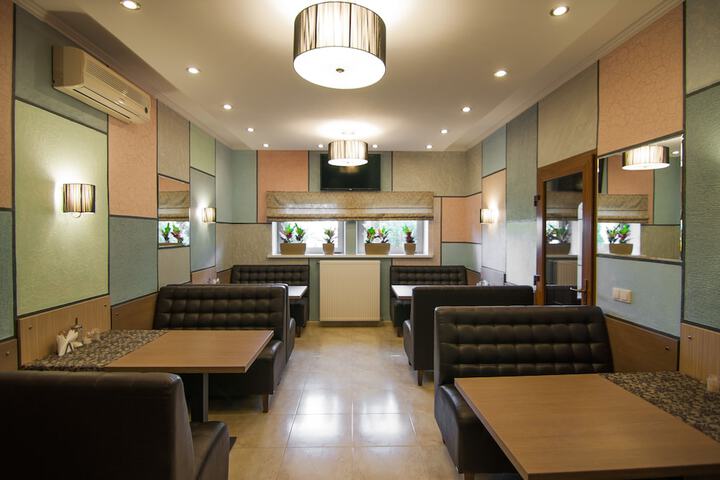Dining 74 of 81