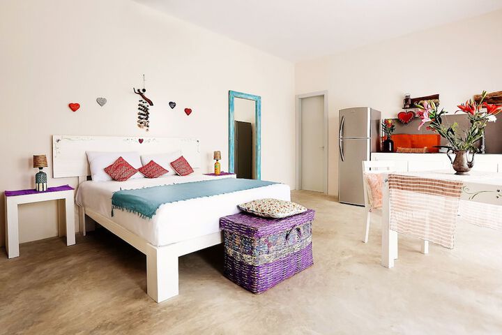 Room 5 of 49