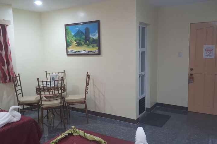 Room 30 of 105