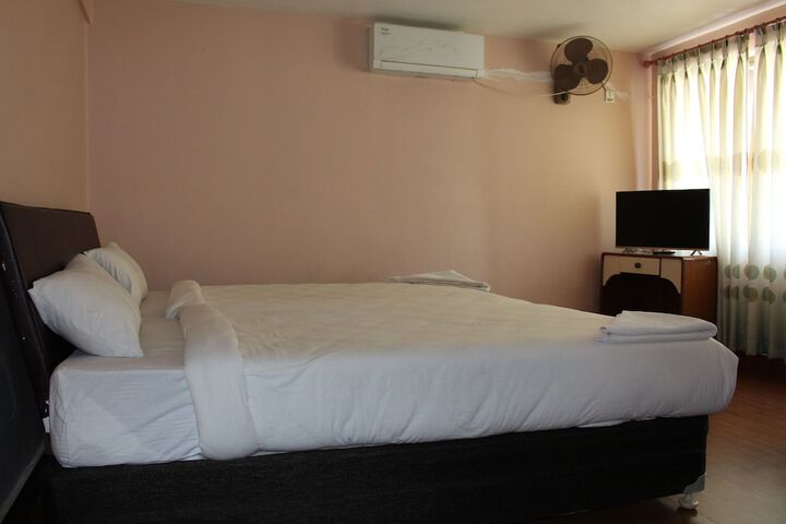 Room 22 of 61