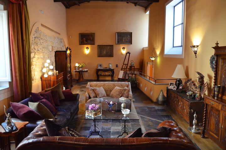 Hotel Lobby