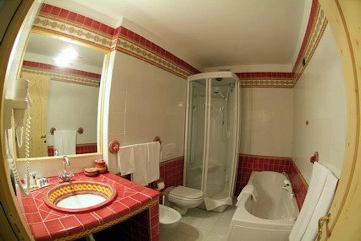 Bath Photo