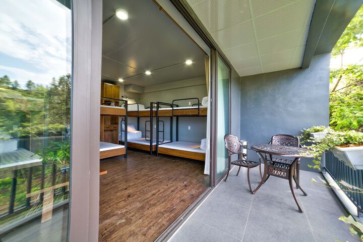 Terrace/Patio 20 of 32