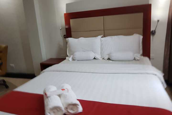 Room 5 of 36