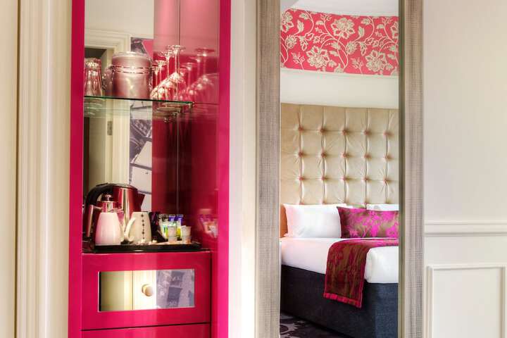 Room amenity