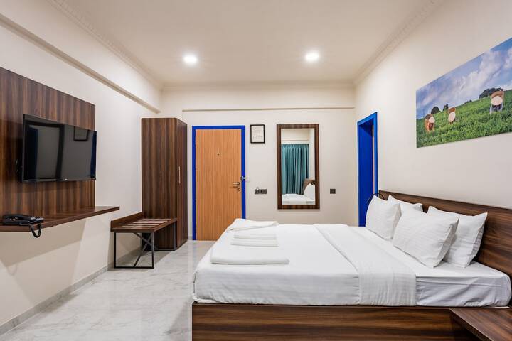 Room 3 of 15