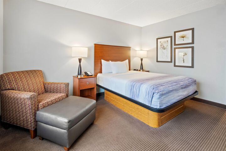 Room 12 of 48