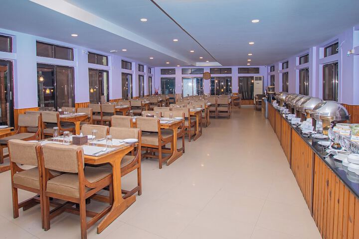 Dining 53 of 112
