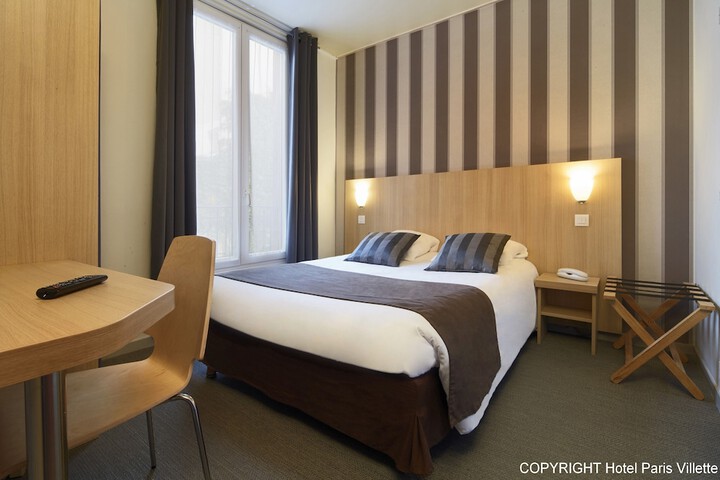 Room 22 of 31