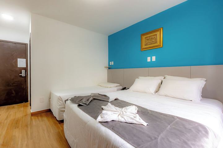 Room 14 of 104