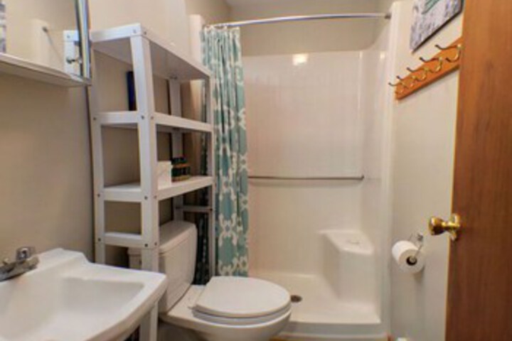 Room 6 of 78