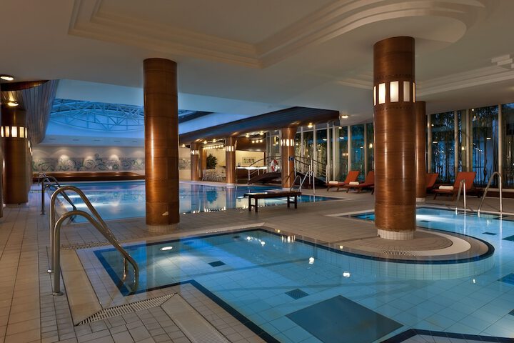 Hotel with Pool