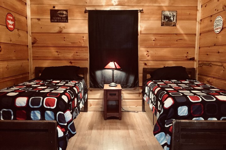 Room 69 of 261