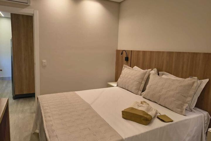 Room 10 of 228