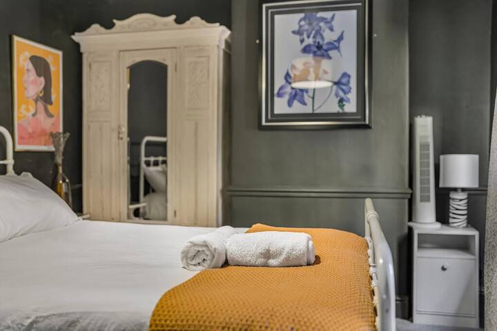 Room 29 of 51