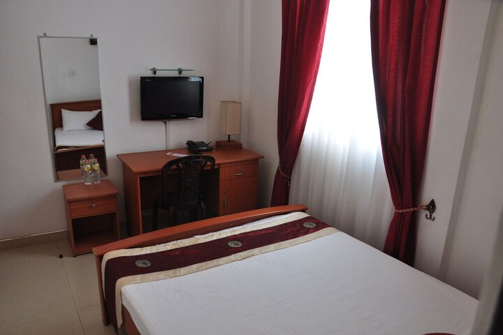Room 21 of 94