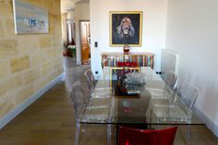 Room 53 of 74