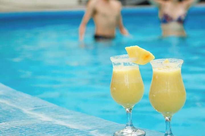 Pools & Facilities