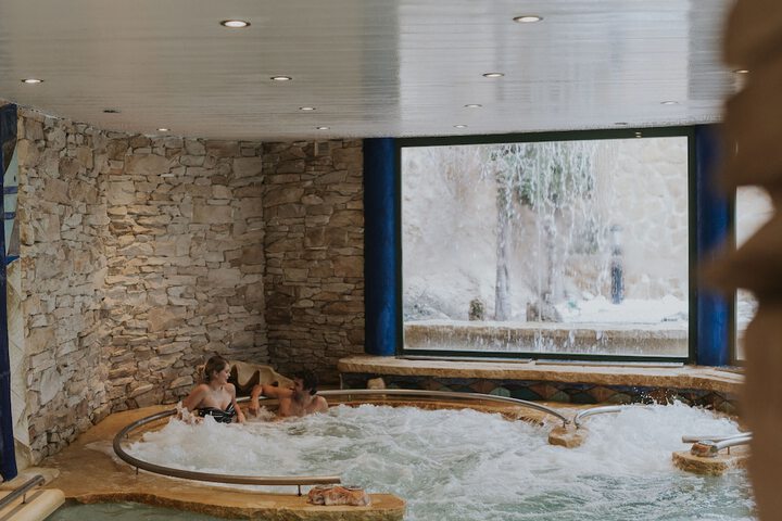 Spa 37 of 65