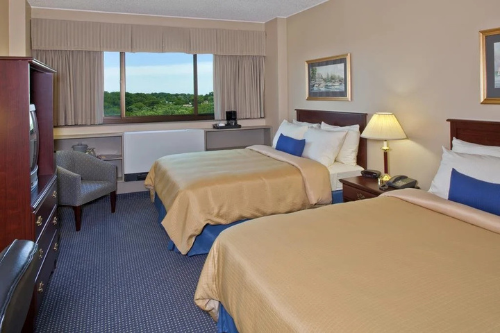 Room 2 of 12