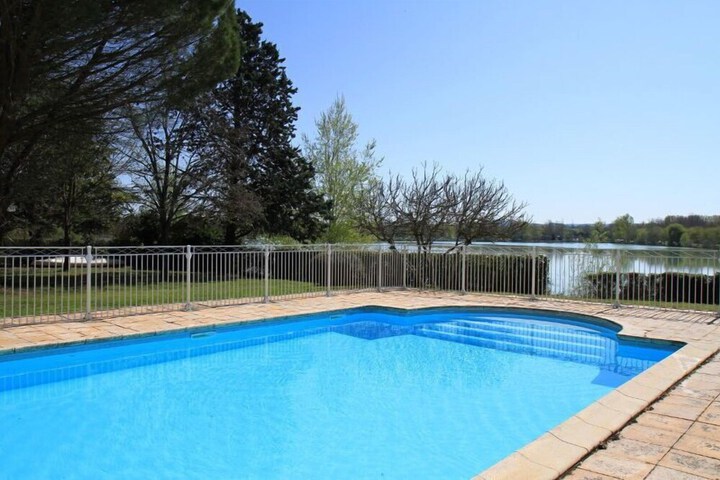 Pool 5 of 16
