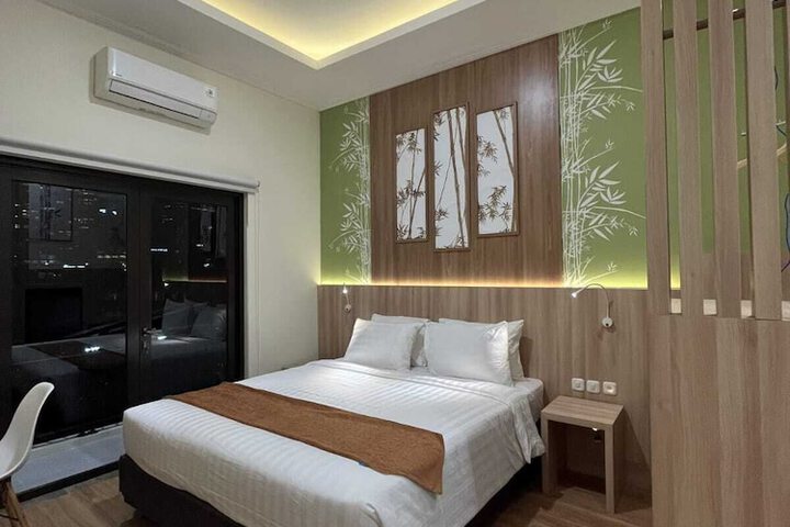 Room 37 of 85