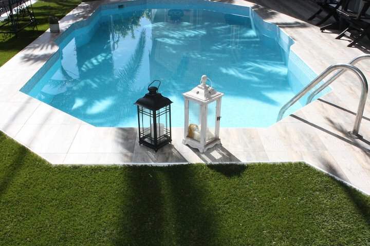 Pool 55 of 67