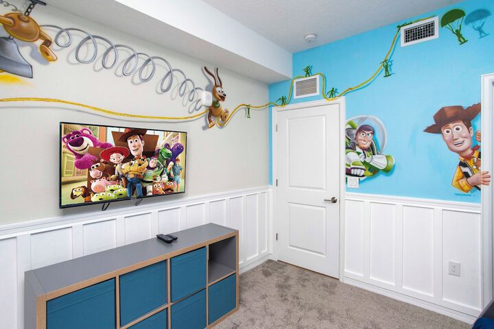 Room 32 of 55
