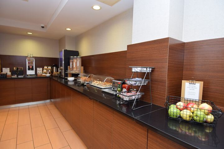 Dining Photos