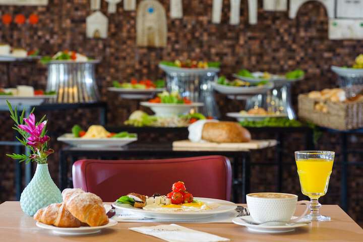Breakfast/Coffee Service 55 of 88