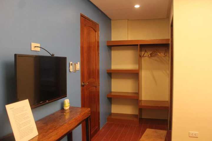 Room amenity
