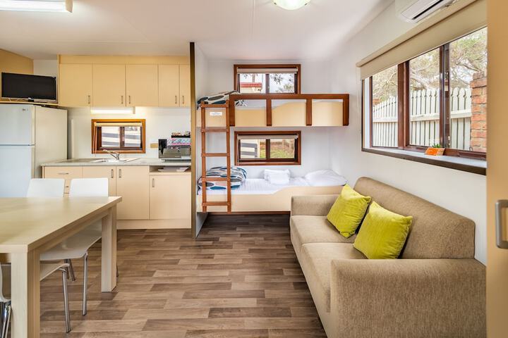 Room 40 of 81