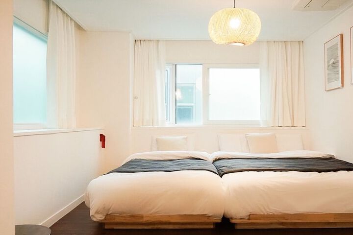 Room 22 of 73