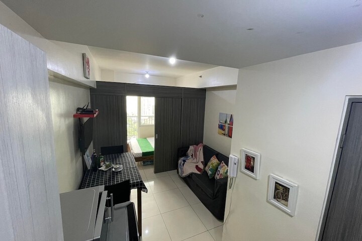 Room 162 of 216