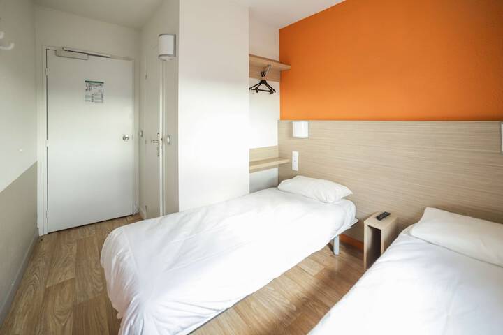 Room 17 of 82