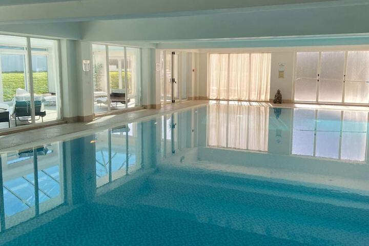 Pool 16 of 35