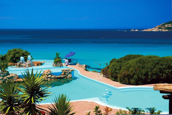Pool Hotel