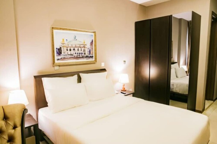 Room 19 of 110