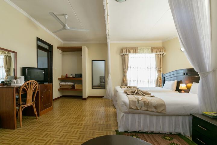 Room 9 of 57