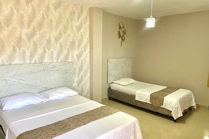 Room 11 of 19
