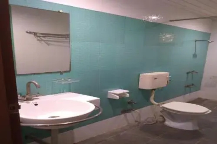Room 7 of 15
