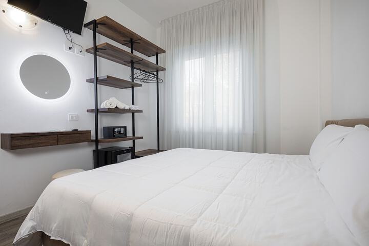 Room 4 of 59