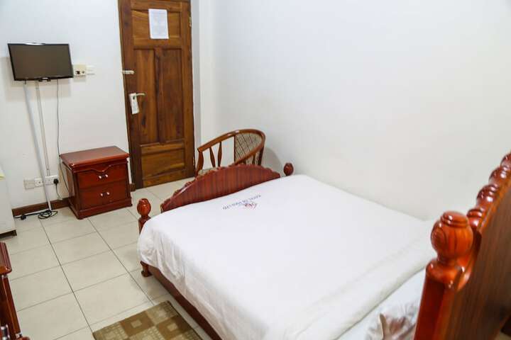 Room 16 of 45